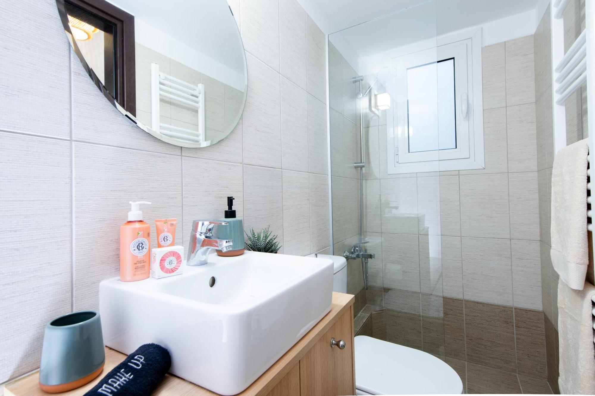 Piraeus Urban Gem Apartment Ngoại thất bức ảnh